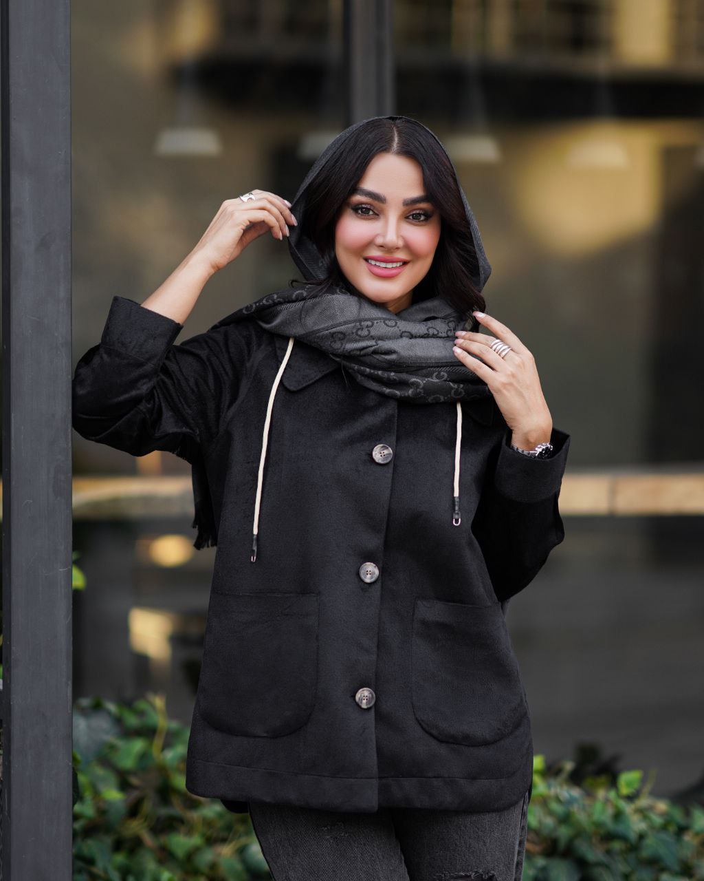 کت مخمل موهر آوینا رنگ مشکی